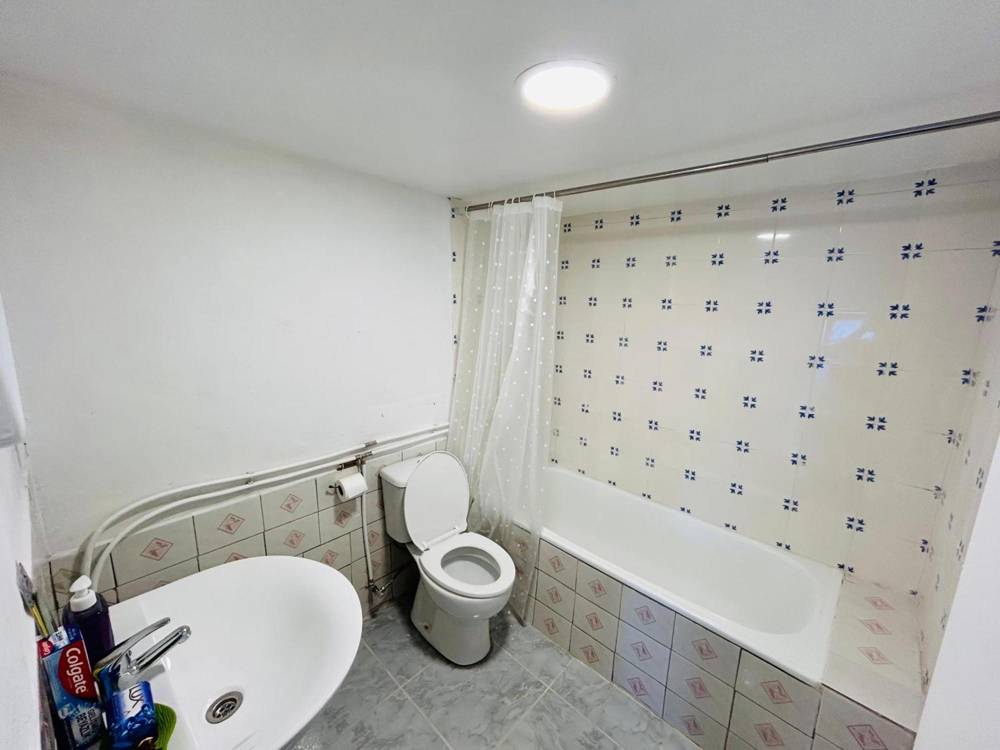 Japji Guest House Esmeriz Vitoria Bagian luar foto